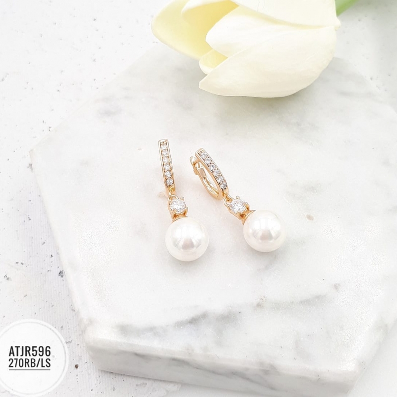 XUPING ANTING EMAS JURAI MUTIARA